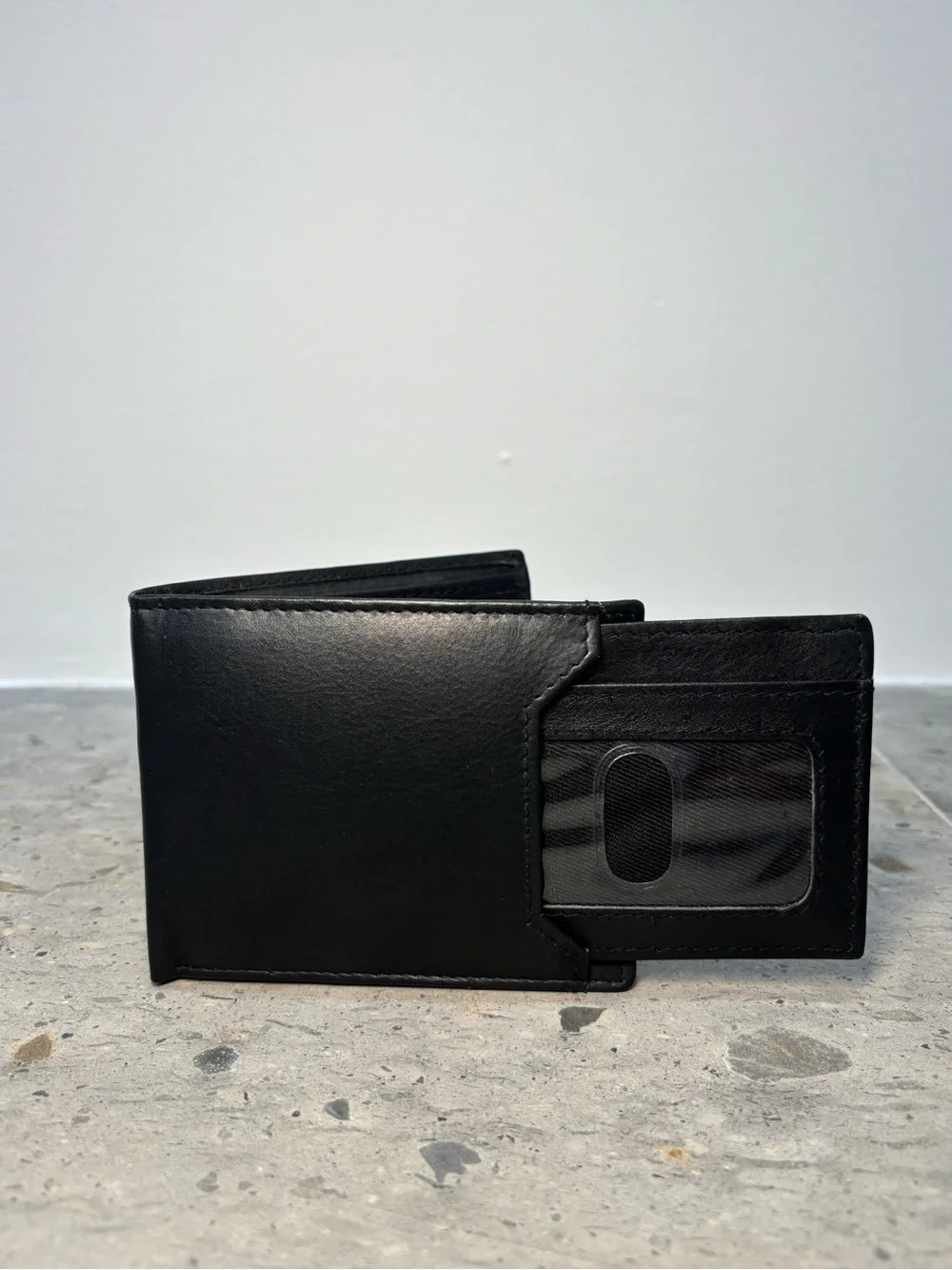 Hand crafted leather wallet for men
